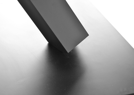 Element tables by Tokujin Yoshioka for Desalto Element tables by Tokujin Yoshioka for Desalto