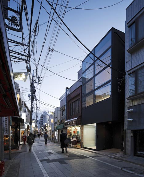 Flag by Apollo Architects & Associates Flag by Apollo Architects & Associates