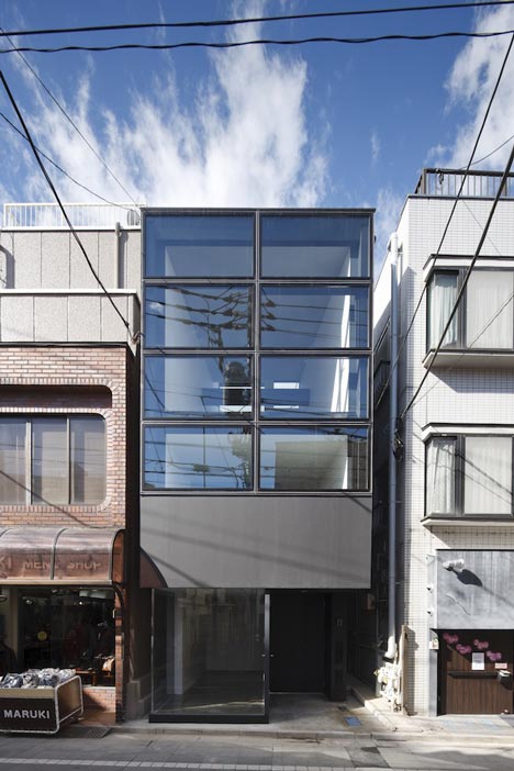 Flag by Apollo Architects & Associates Flag by Apollo Architects & Associates