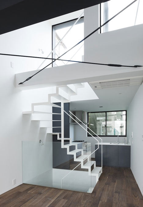 Flag by Apollo Architects & Associates Flag by Apollo Architects & Associates