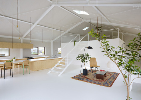 House in Yoro by Airside Design Office House in Yoro by Airside Design Office