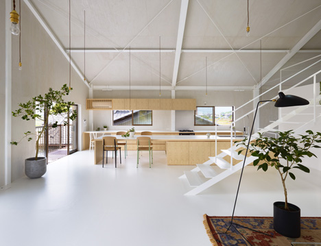 House in Yoro by Airside Design Office House in Yoro by Airside Design Office
