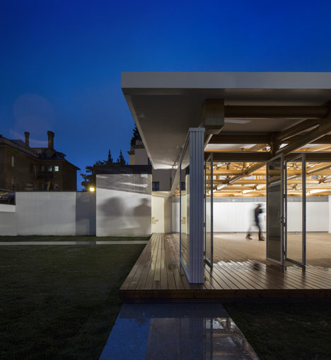 IE Paper Pavilion by Shigeru Ban IE Paper Pavilion by Shigeru Ban