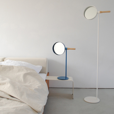 Me mirrors by Mathias Hahn