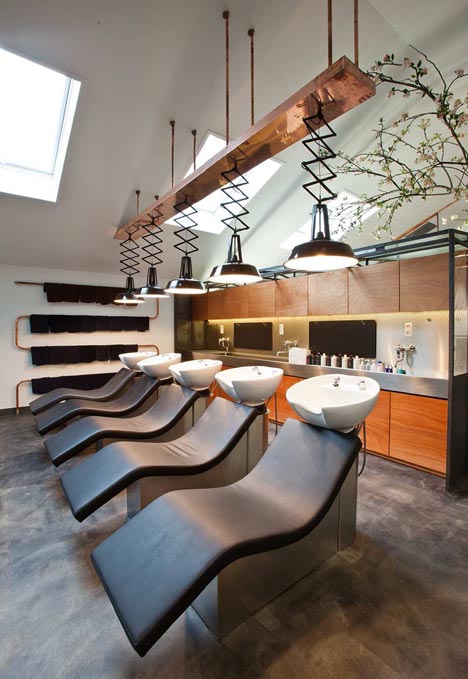 Mogeen Salon by Dirk van Berkel
