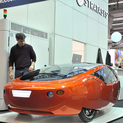 RedEye On Demand 3D printed car