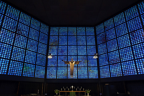 Register for lighting design classes at Brandi Institute Register for lighting design classes at Brandi Institute