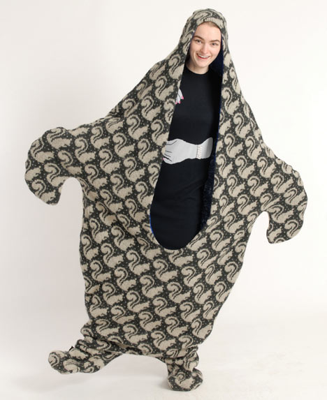 Seal Pelt Remix by Vík Prjónsdóttir with Eley Kishimoto Seal Pelt Remix by Vík Prjónsdóttir with Eley Kishimoto