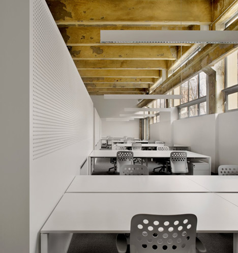 Sempla Offices by DAP Studio Sempla Offices by DAP Studio