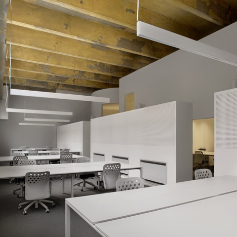 Sempla Offices by DAP Studio Sempla Offices by DAP Studio