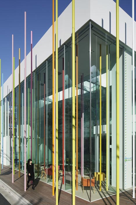 Sugamo Shinkin Bank Ekoda by Emmanuelle Moureaux Sugamo Shinkin Bank Ekoda by Emmanuelle Moureaux