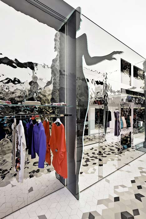 Who's Who interior by Fabio Novembre Who's Who interior by Fabio Novembre