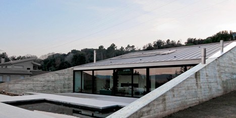 Casa Montfullà by Hidalgo Hartmann Arquitectura