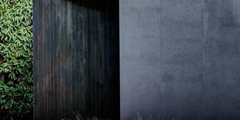 Crescent House by Andrew Burns