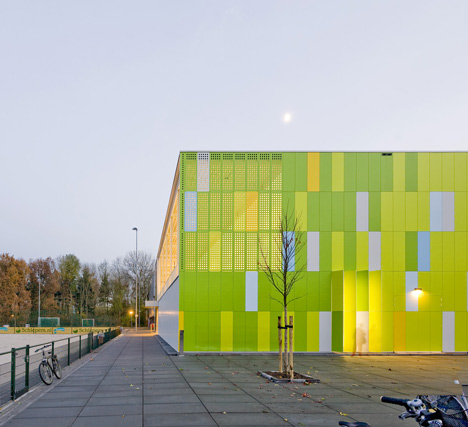 De Rietlanden Sports Hall by Slangen + Koenis Architects