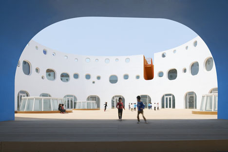 Loop Kindergarten in Tianjin by SAKO Architects Loop Kindergarten in Tianjin by SAKO Architects