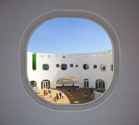 Loop Kindergarten in Tianjin by SAKO Architects Loop Kindergarten in Tianjin by SAKO Architects