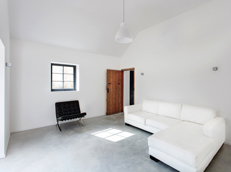 Manor House Stables by AR Design Studio Manor House Stables by AR Design Studio