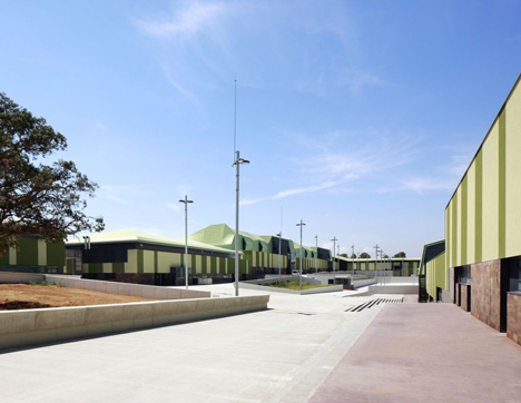 Mas d'Enric Penitentiary by AiB and Estudi PSP Arquitectura Mas d'Enric Penitentiary by AiB and Estudi PSP Arquitectura