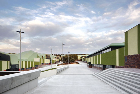 Mas d'Enric Penitentiary by AiB and Estudi PSP Arquitectura Mas d'Enric Penitentiary by AiB and Estudi PSP Arquitectura