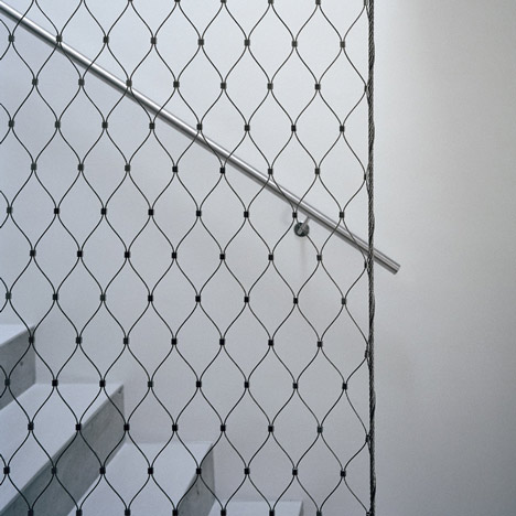 Apartment Building in Chailly by Personeni Raffaele Scharer Architects