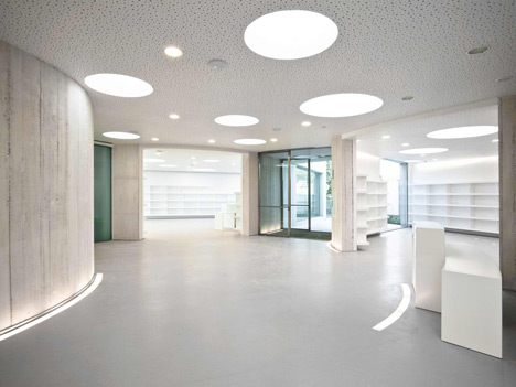 Biblioteca Sant Josep by Ramon Esteve Estudio
