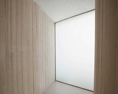 Biblioteca Sant Josep by Ramon Esteve Estudio