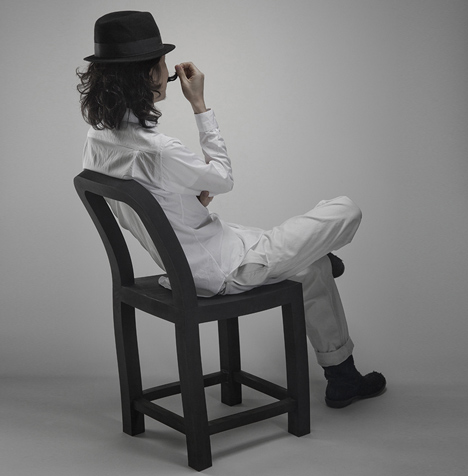 Chair for Dali by Kei Harada