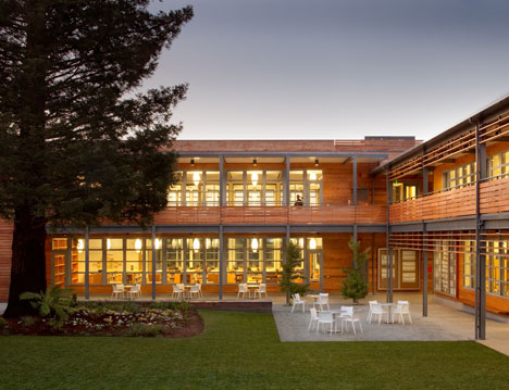 Marin Country Day School Learning Resource Center and Courtyard by EHDD Marin Country Day School Learning Resource Center and Courtyard by EHDD