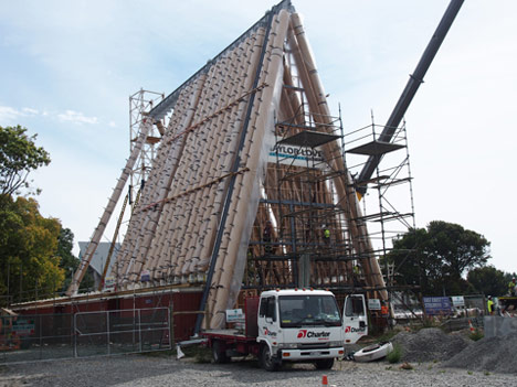 Critics back restoration of earthquake hit Christchurch Cathedral Critics back restoration of earthquake hit Christchurch Cathedral