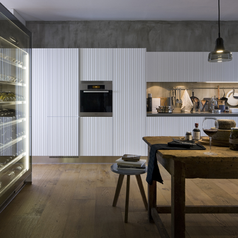 Gamma collection by Arclinea in Milan Gamma collection by Arclinea in Milan