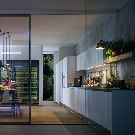 Gamma collection by Arclinea in Milan Gamma collection by Arclinea in Milan