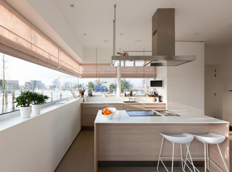 IJburg Villa by Marc Prosman Architecten
