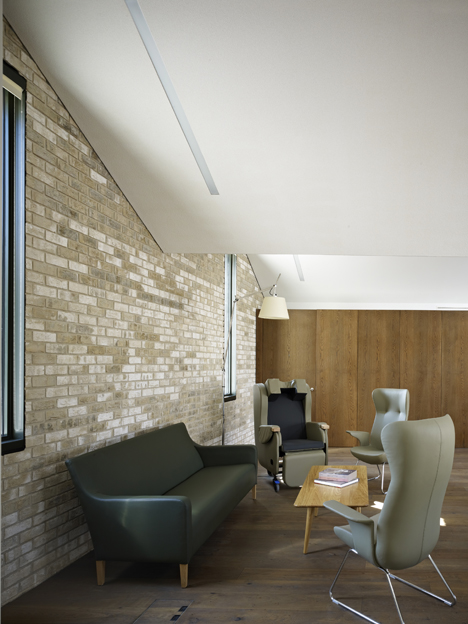 North London Hospice by Allford Hall Monaghan Morris North London Hospice by Allford Hall Monaghan Morris