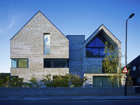 North London Hospice by Allford Hall Monaghan Morris North London Hospice by Allford Hall Monaghan Morris