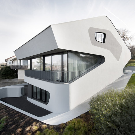 OLS House by J Mayer H