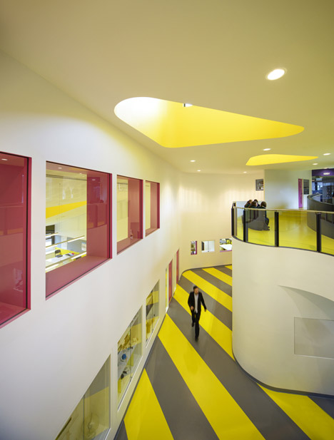 Penleigh and Essendon Grammar School Senior by McBride Charles Ryan Penleigh and Essendon Grammar School Senior by McBride Charles Ryan