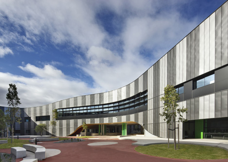 Penleigh and Essendon Grammar School Senior by McBride Charles Ryan Penleigh and Essendon Grammar School Senior by McBride Charles Ryan