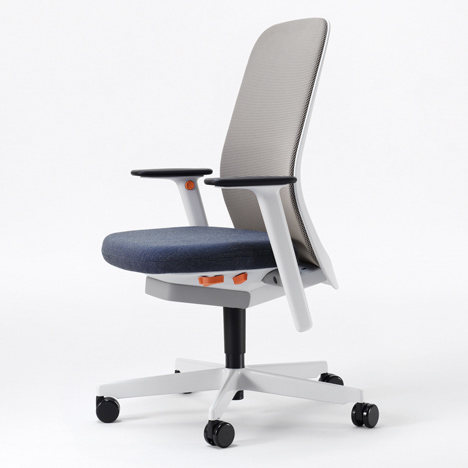Riya office chair by PearsonLloyd for Bene