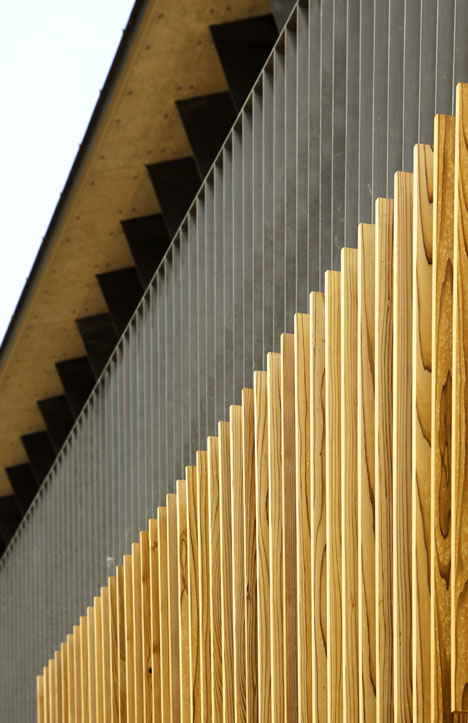 Teikyo University Elementary School by Kengo Kuma and Associates Teikyo University Elementary School by Kengo Kuma and Associates