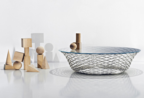 Teso table by Foster + Partners for Molteni&C