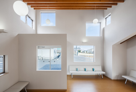 Y Clinic by Kimitaka Aoki Y Clinic by Kimitaka Aoki