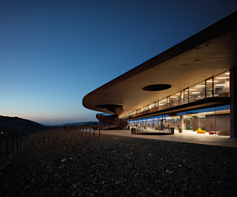 Antinori Winery by ARCHEA ASSOCIATI Antinori Winery by ARCHEA ASSOCIATI