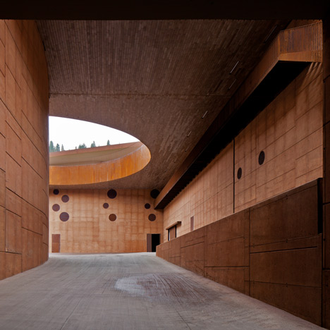 Dezeen Mail #151
