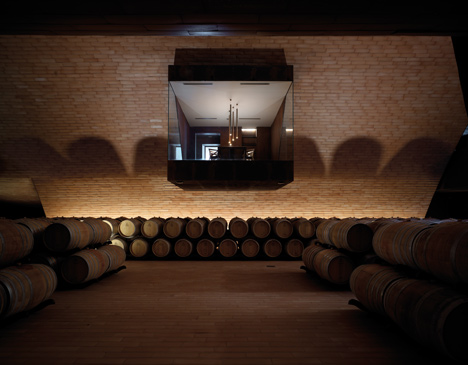 Antinori Winery by ARCHEA ASSOCIATI Antinori Winery by ARCHEA ASSOCIATI