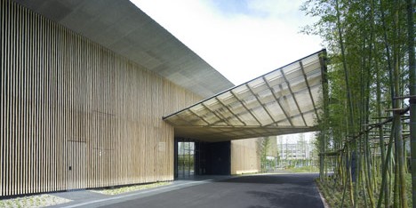 Garden Terrace Miyazaki by Kengo Kuma and Associates