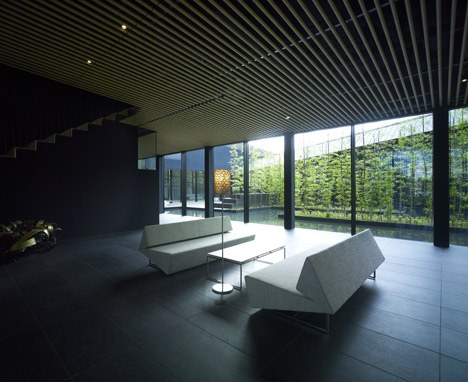 Garden Terrace Miyazaki by Kengo Kuma and Associates