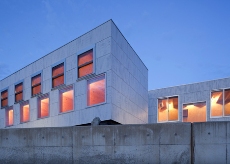 Hostel in Kyonan by Yasutaka Yoshimura Architects Hostel in Kyonan by Yasutaka Yoshimura Architects