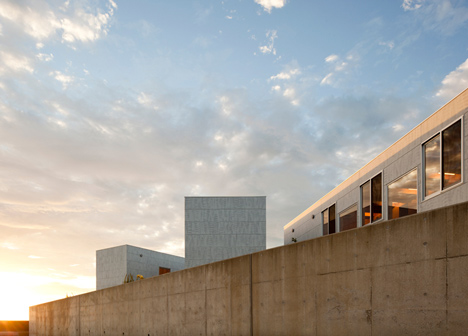 Hostel in Kyonan by Yasutaka Yoshimura Architects Hostel in Kyonan by Yasutaka Yoshimura Architects