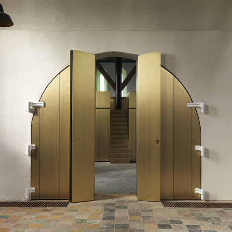Leegkerk Church by AWG Architecten